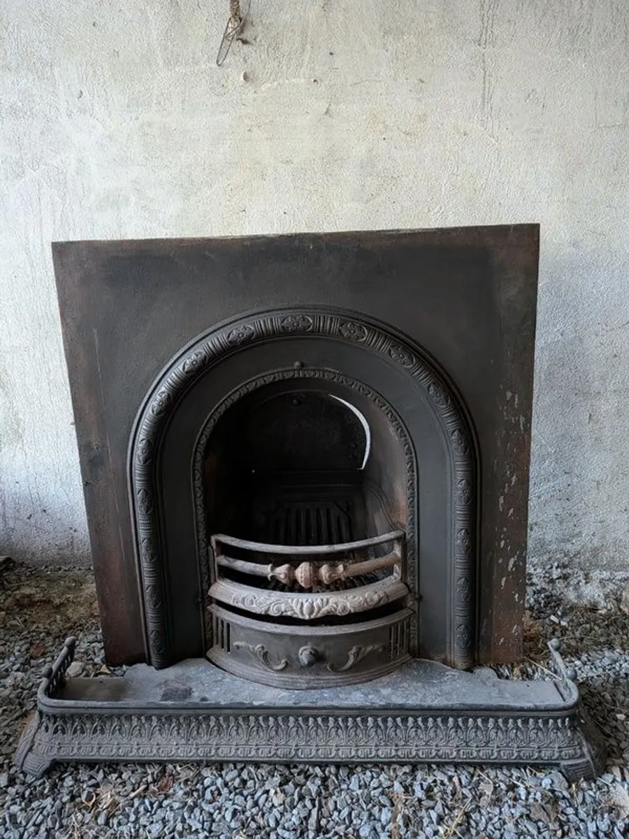 Genuine Victorian Cast Iron Fireplace Insert & Matching Fender - Image 2