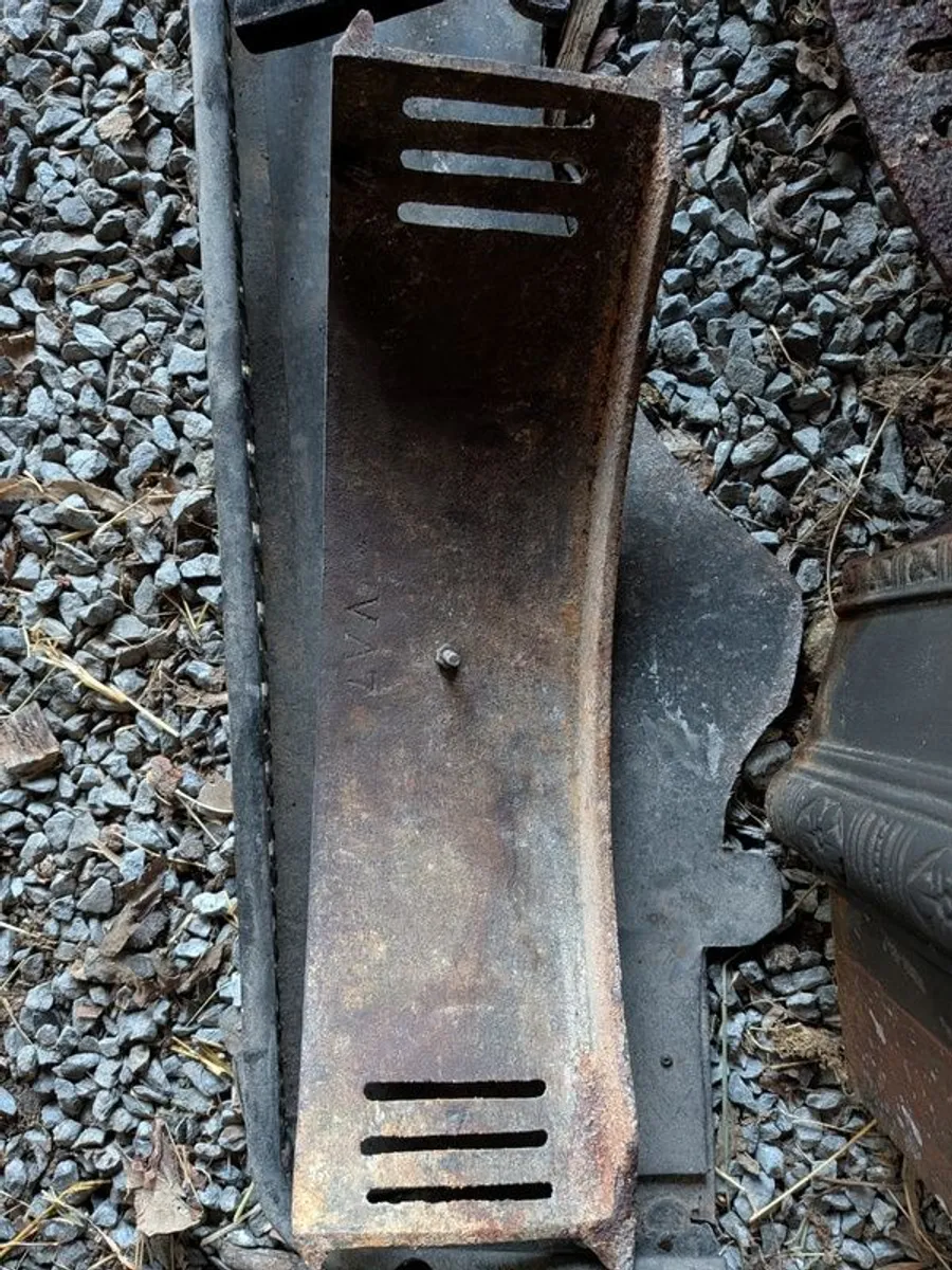 Genuine Victorian Cast Iron Fireplace Insert & Matching Fender - Image 3