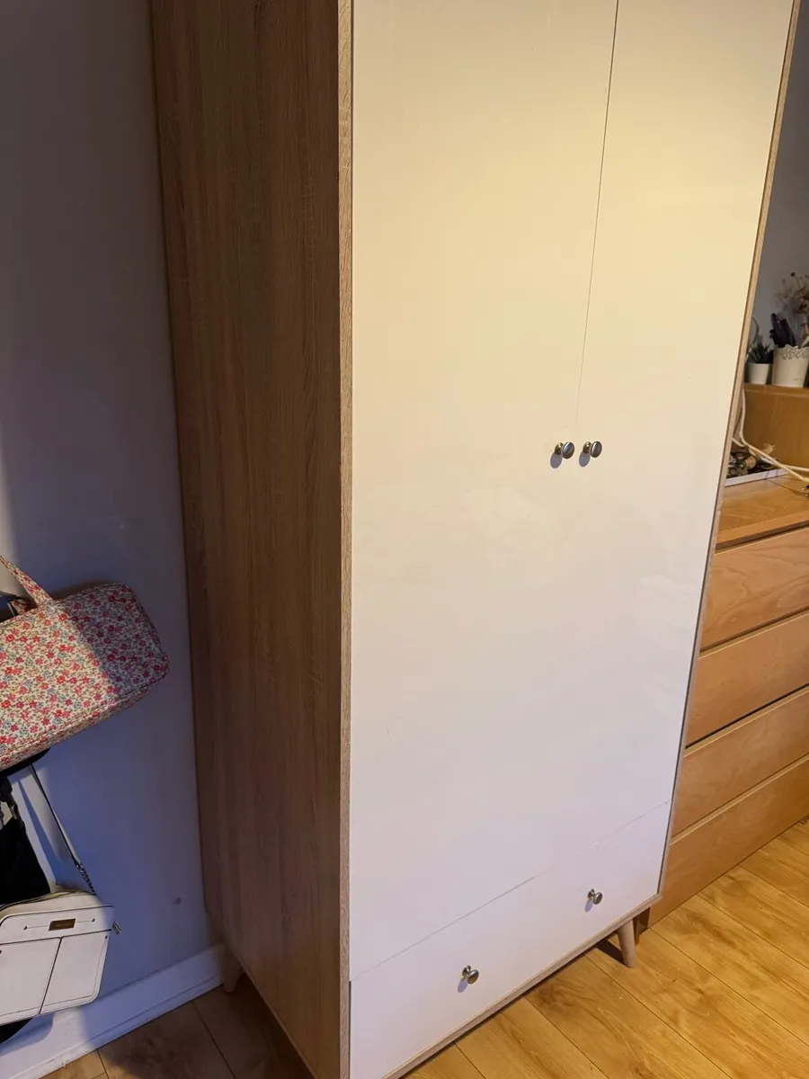 Wardrobe - Image 2