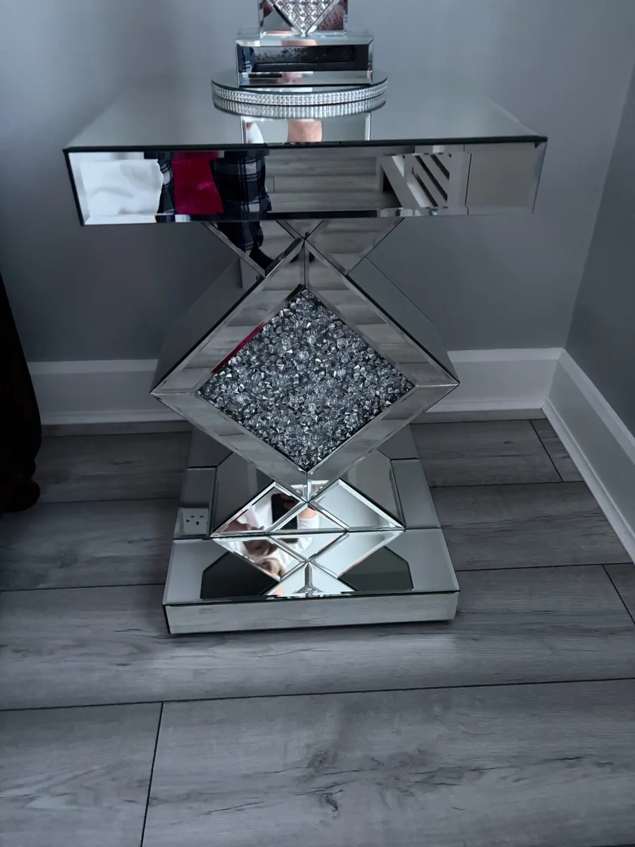 Console table - Image 4