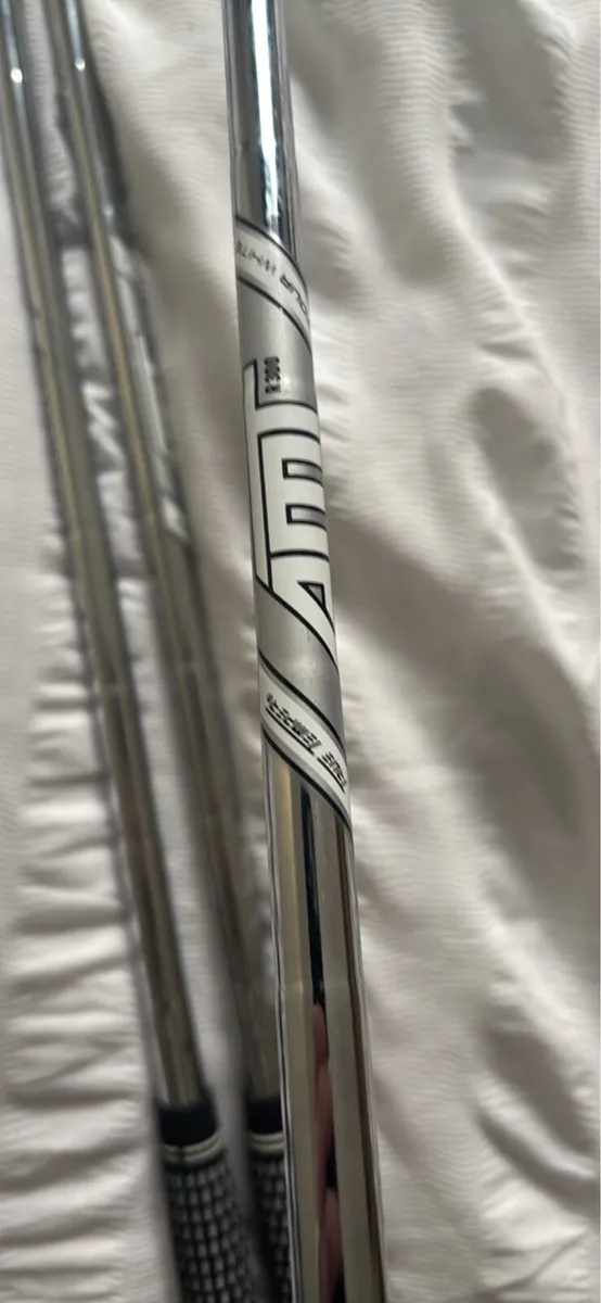 Taylormade P770 irons 2023 - Image 4
