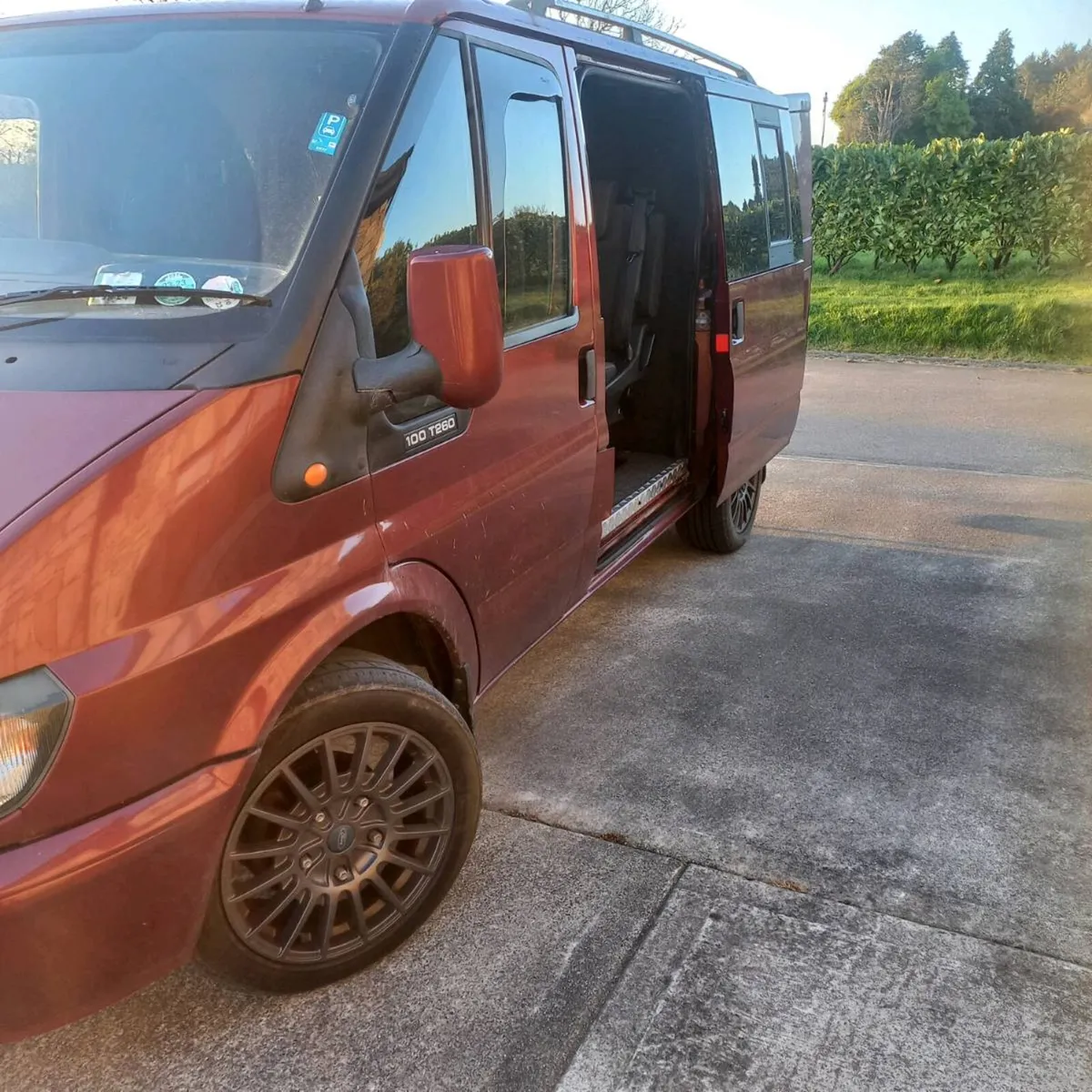 Ford Transit - Image 2