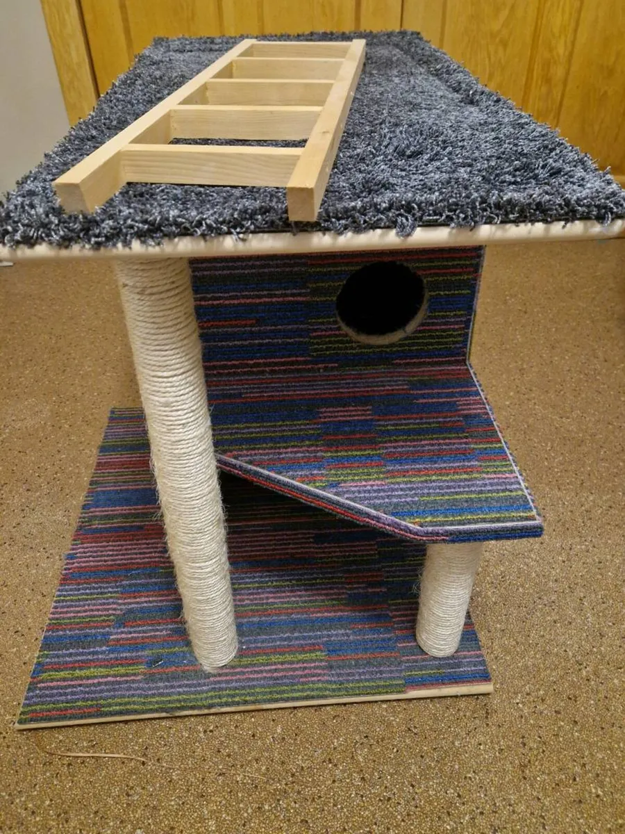 Cat tree - Image 2