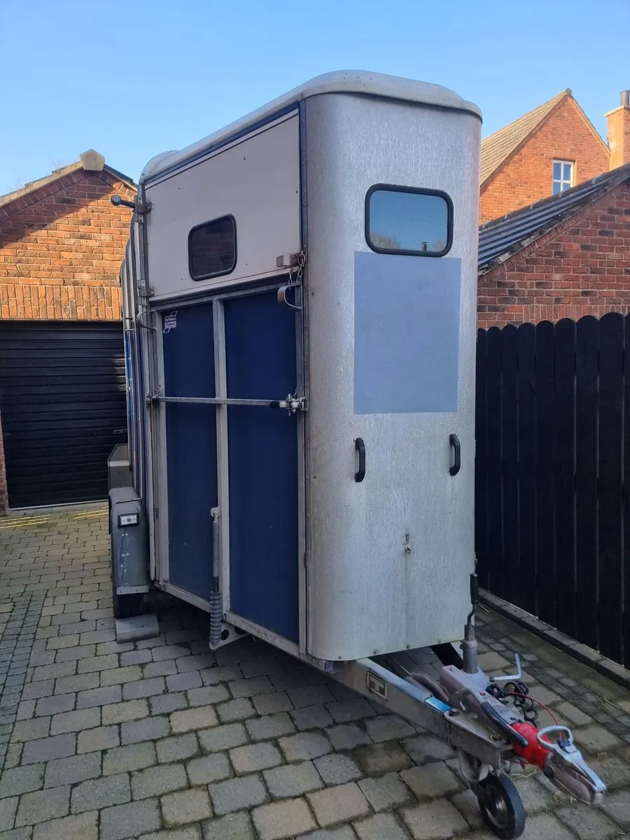 *SOLD PENDING COLLECTIONIfor Williams 510 Horsebox - Image 1