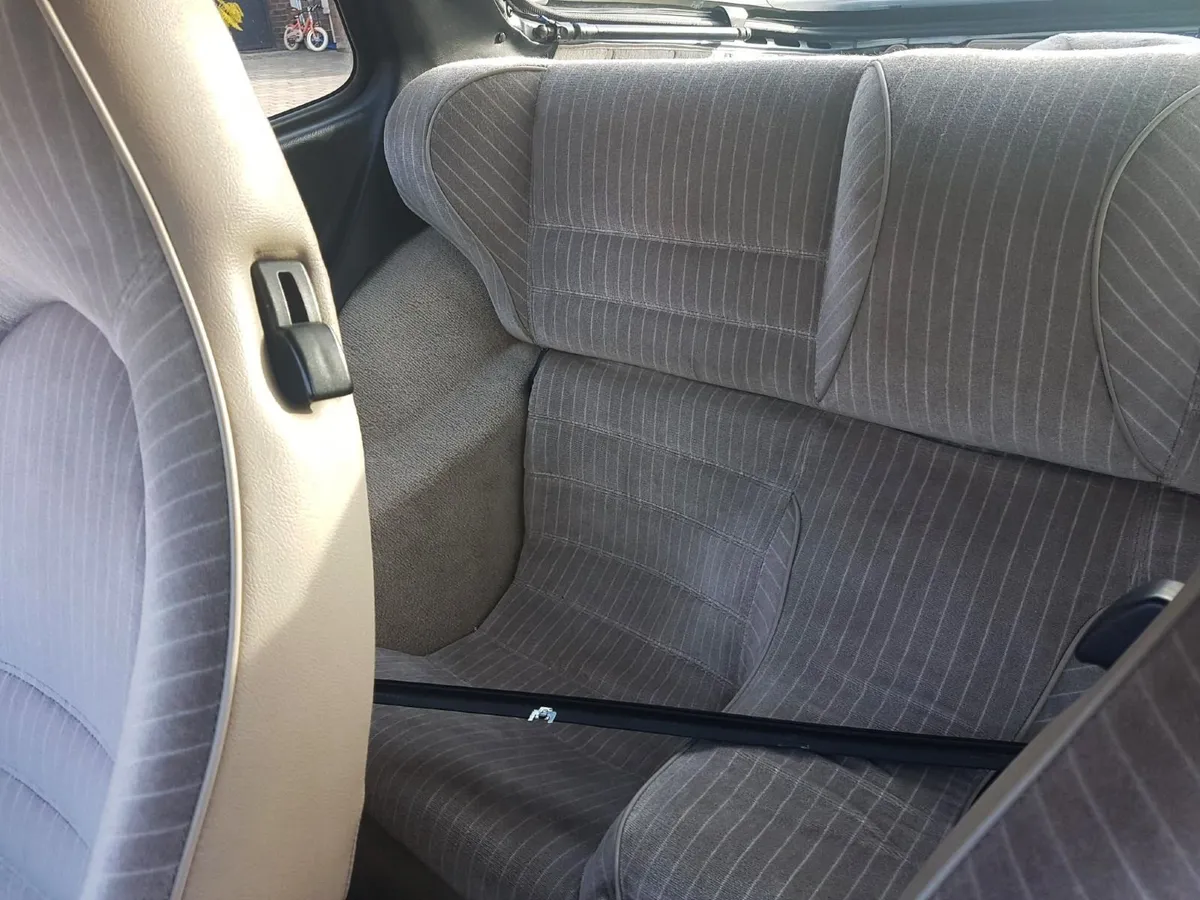 Porsche 944 1986 - Image 3