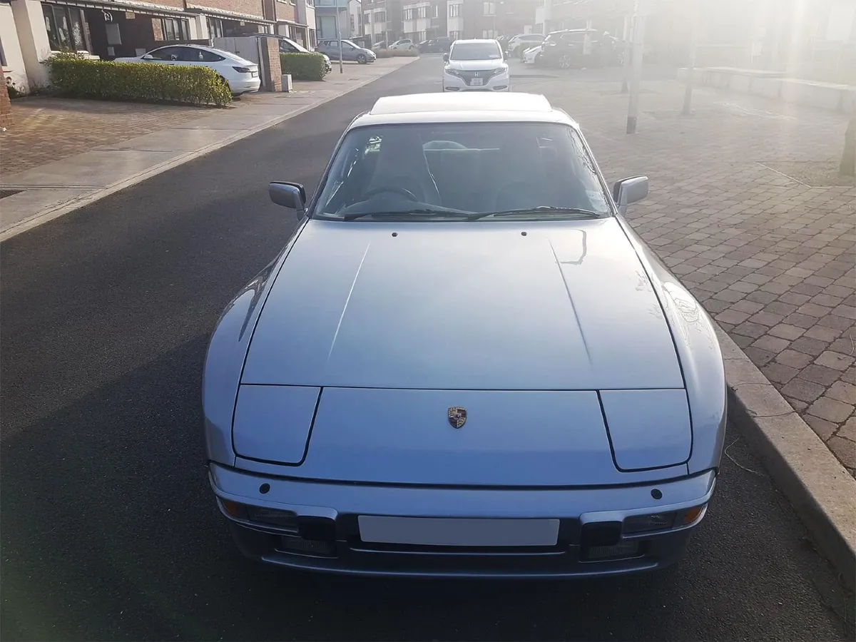 Porsche 944 1986 - Image 1