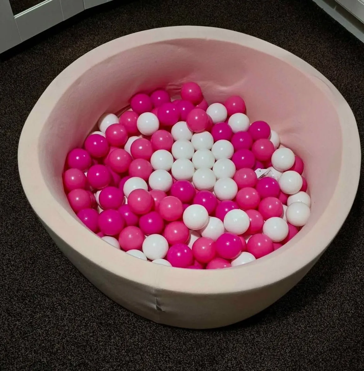 Smart Ball Pit