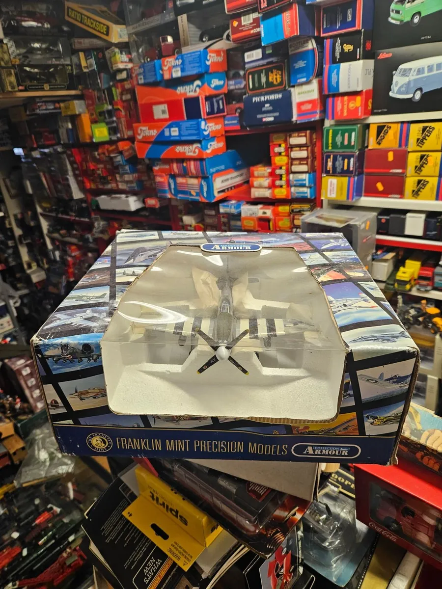 Corgi Franklin Mint American WW2 P51 Mustang 1.48 - Image 1