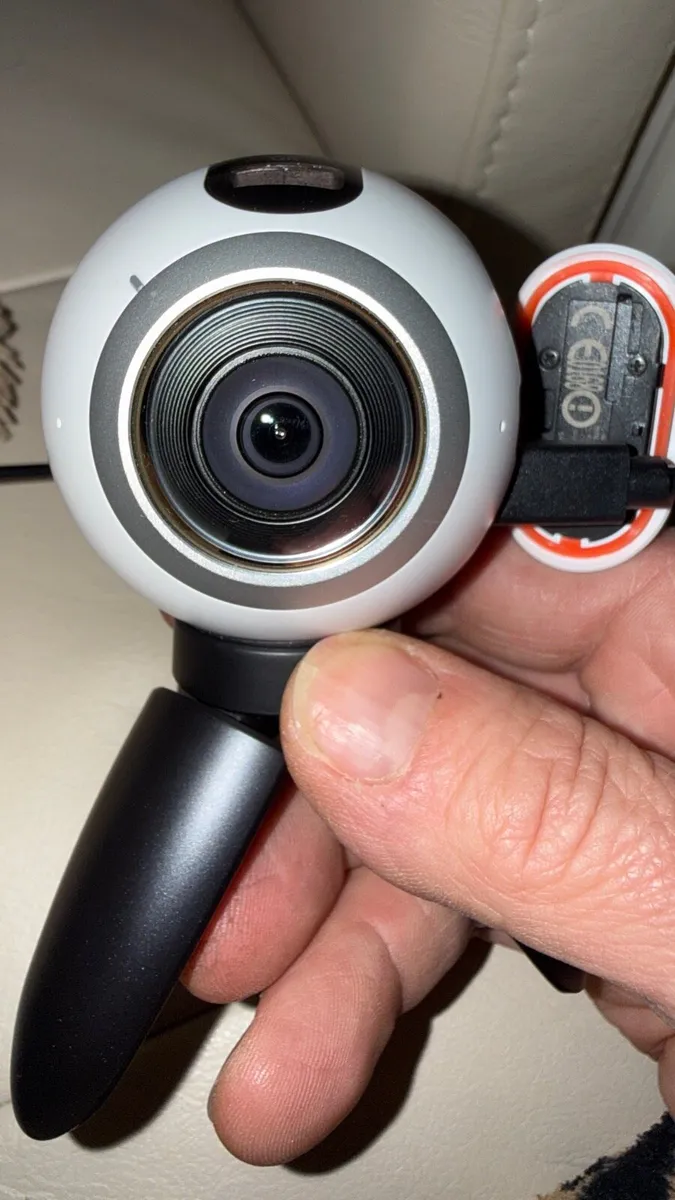 Samsung gear 360 video camera - Image 3