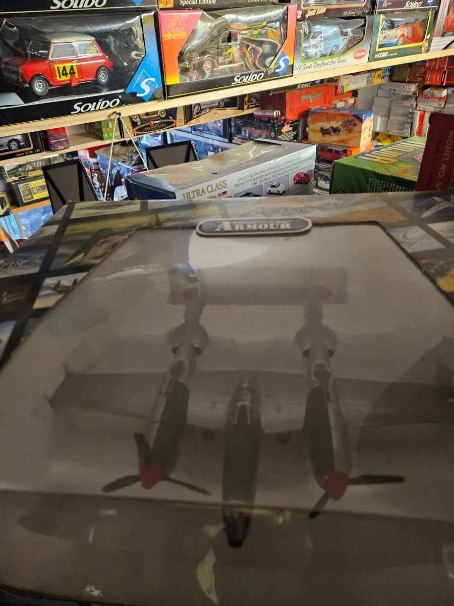 Corgi Franklin Mint American WW2 P38 Lightning - Image 2