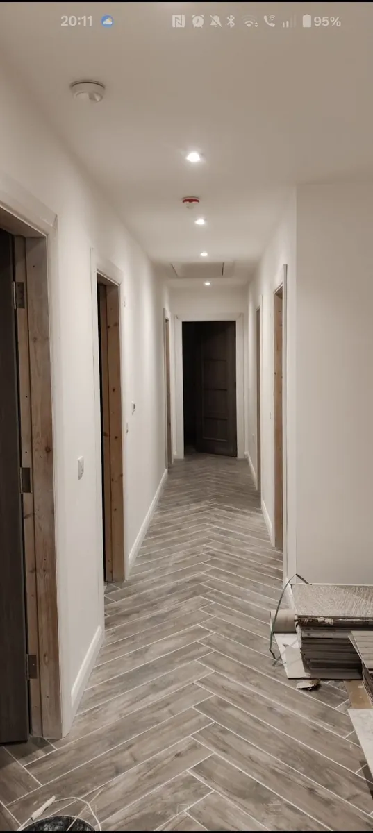 Atelier teak wood effect herringbone - Image 2