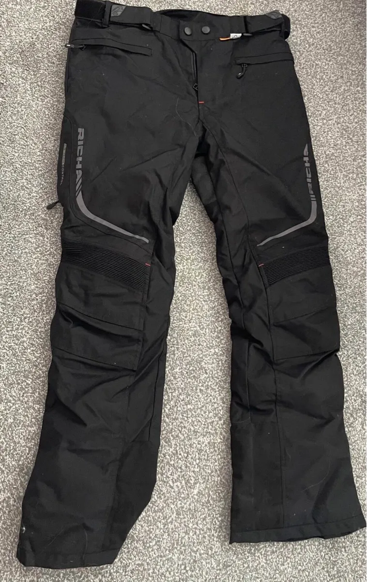 Full set of woman motorbike clothes - Image 4