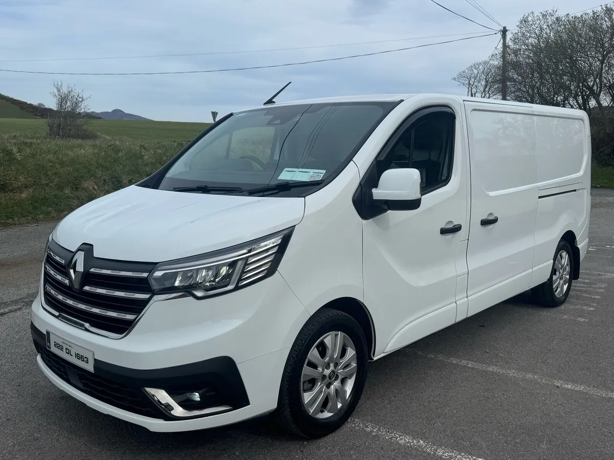 Renault Trafic Sport €19750 - Image 3