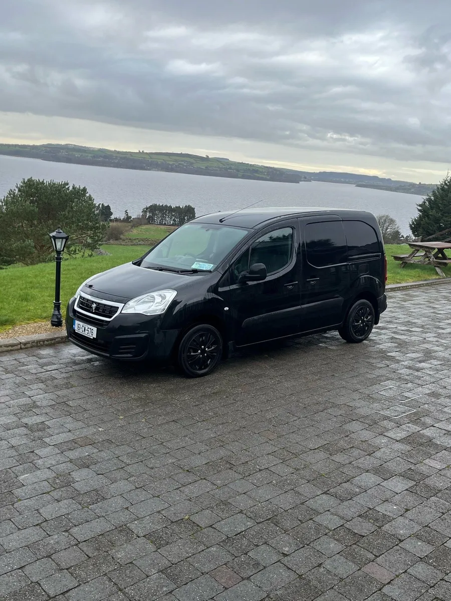 Peugeot Partner - Image 1