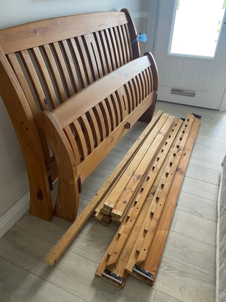 Double bed - Image 2