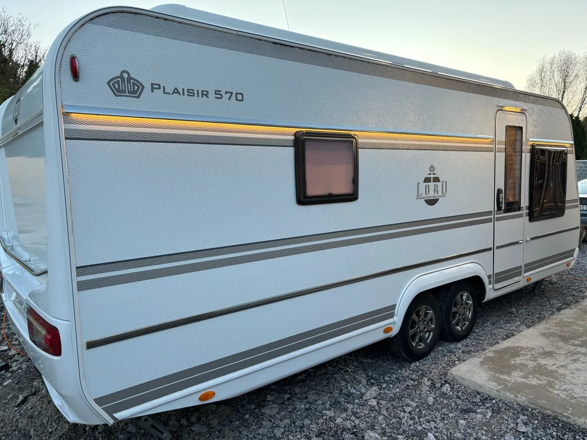 2023 LORD PLAISIR 570 LIKE NEW - Image 1