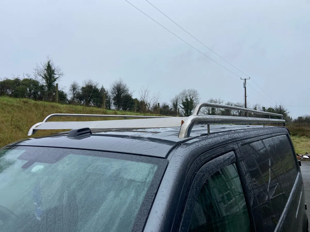 Roof rack - Image 1