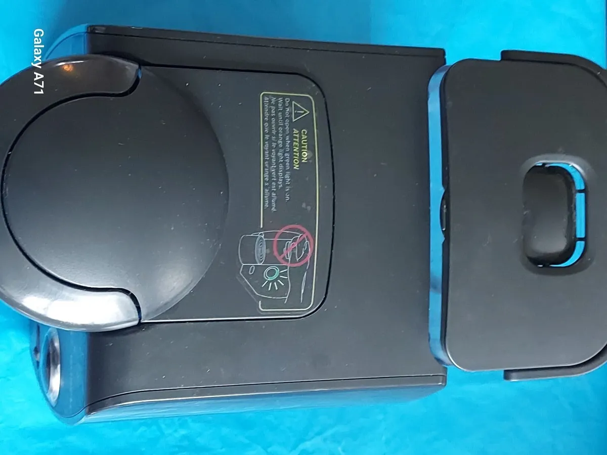 Bosch Coffee Maker TAS4000GB, Excellent condition - Image 3