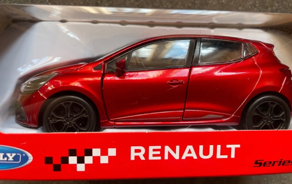 Renault Clio RS model, Die cast. Free Post - Image 2