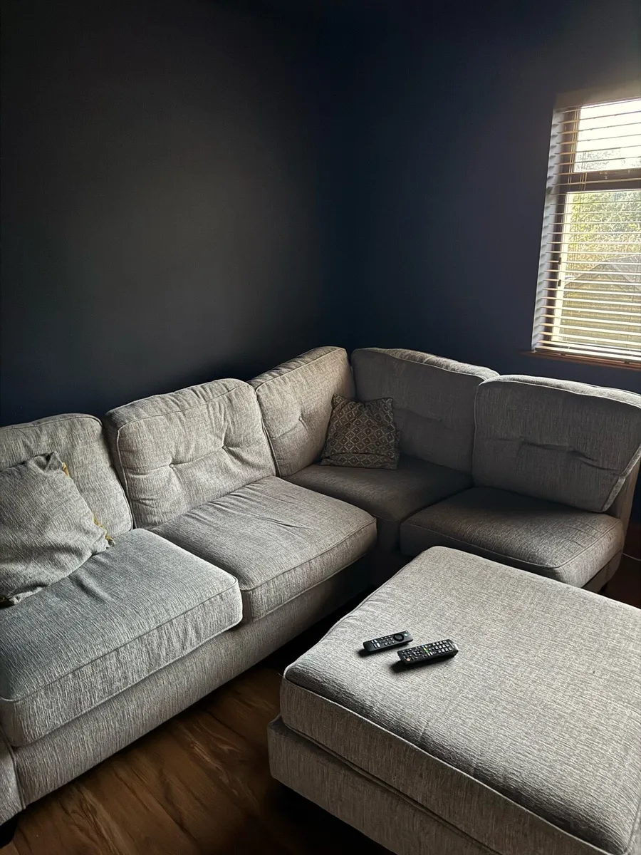 Corner Couch - Image 2