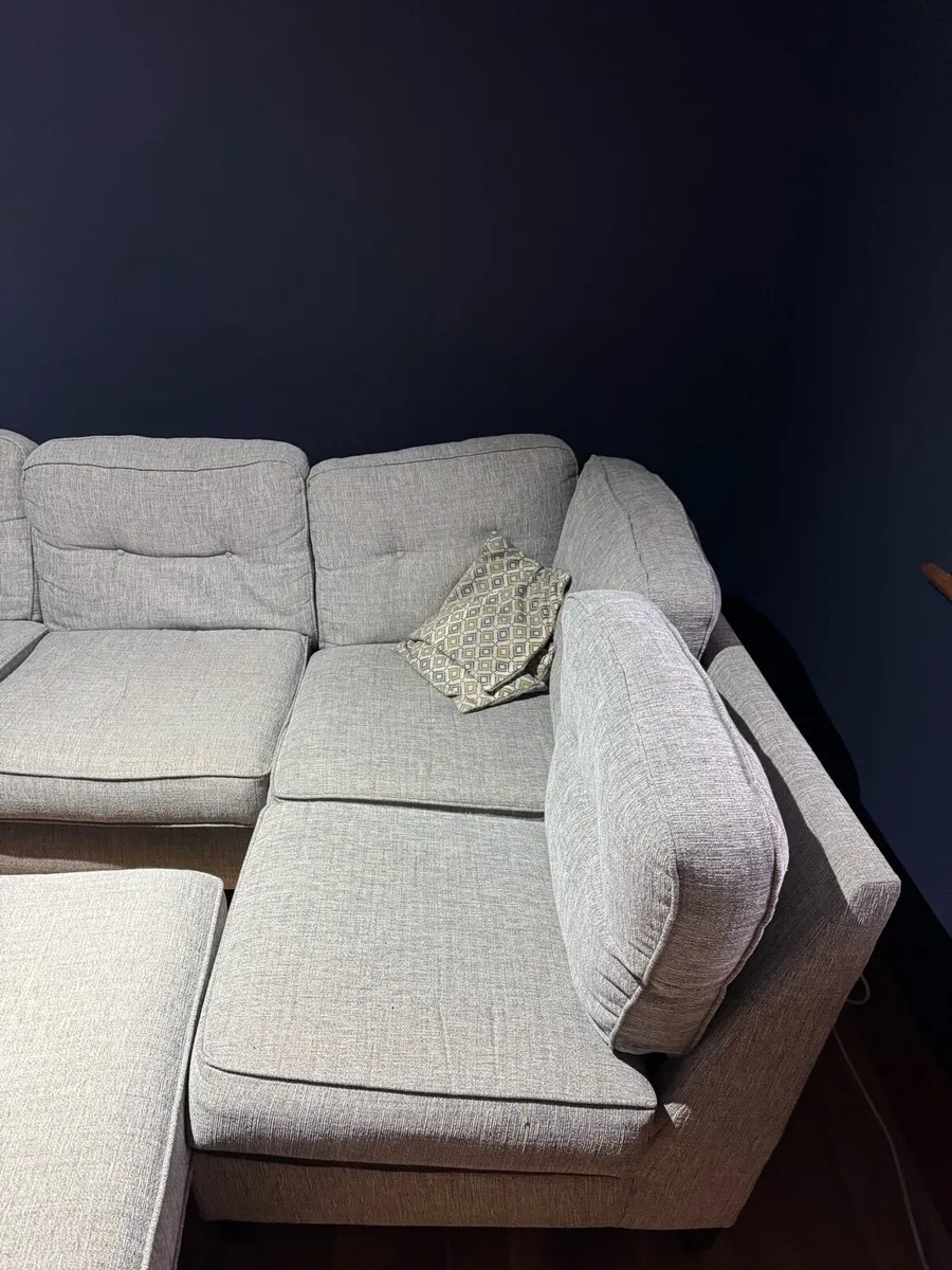 Corner Couch - Image 3