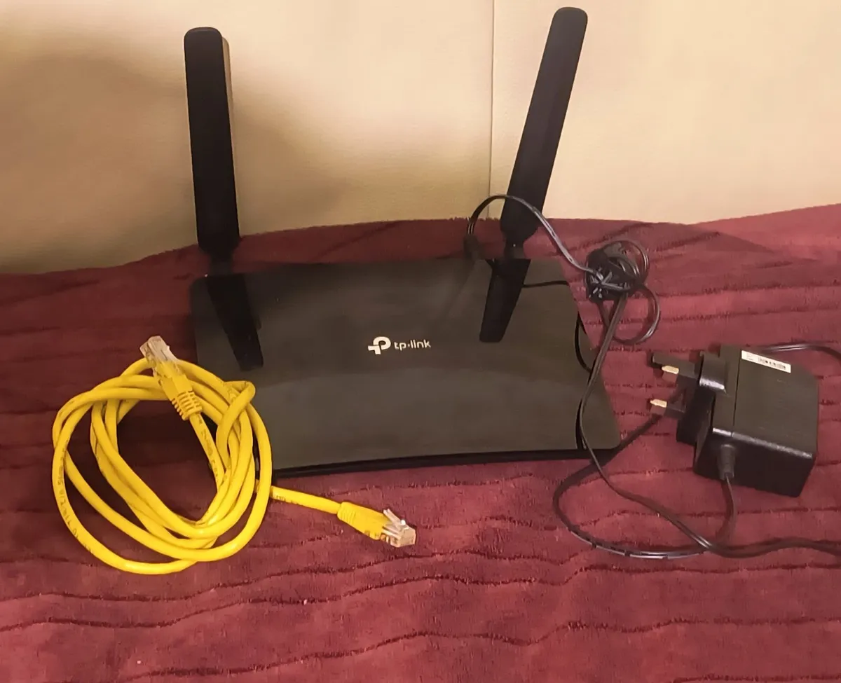 Wi-Fi Dual Band Gigabit Router Sim card - Image 1