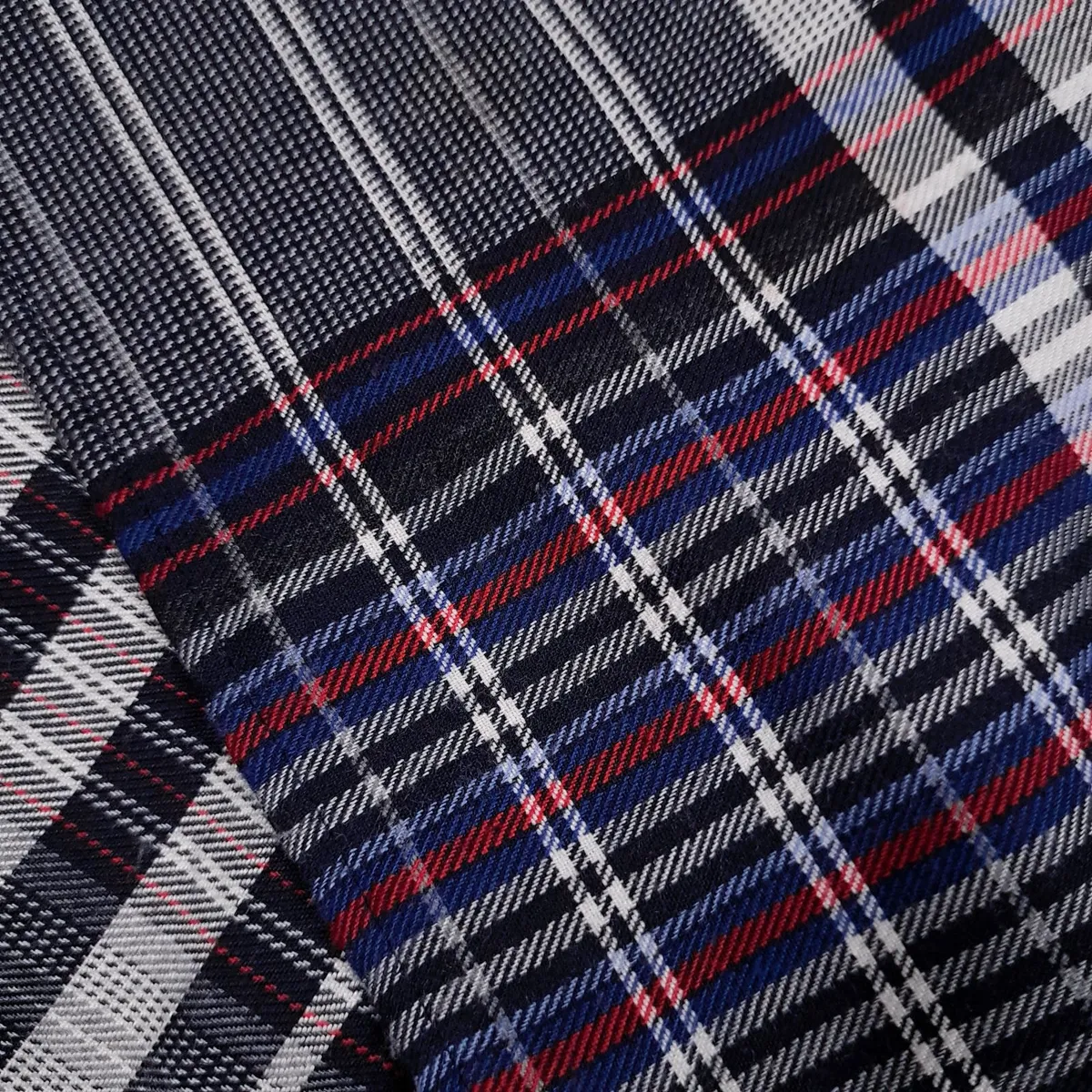 M&S Navy Red Asymmetric Plaid Midi Skirt 14UK/42EU - Image 4