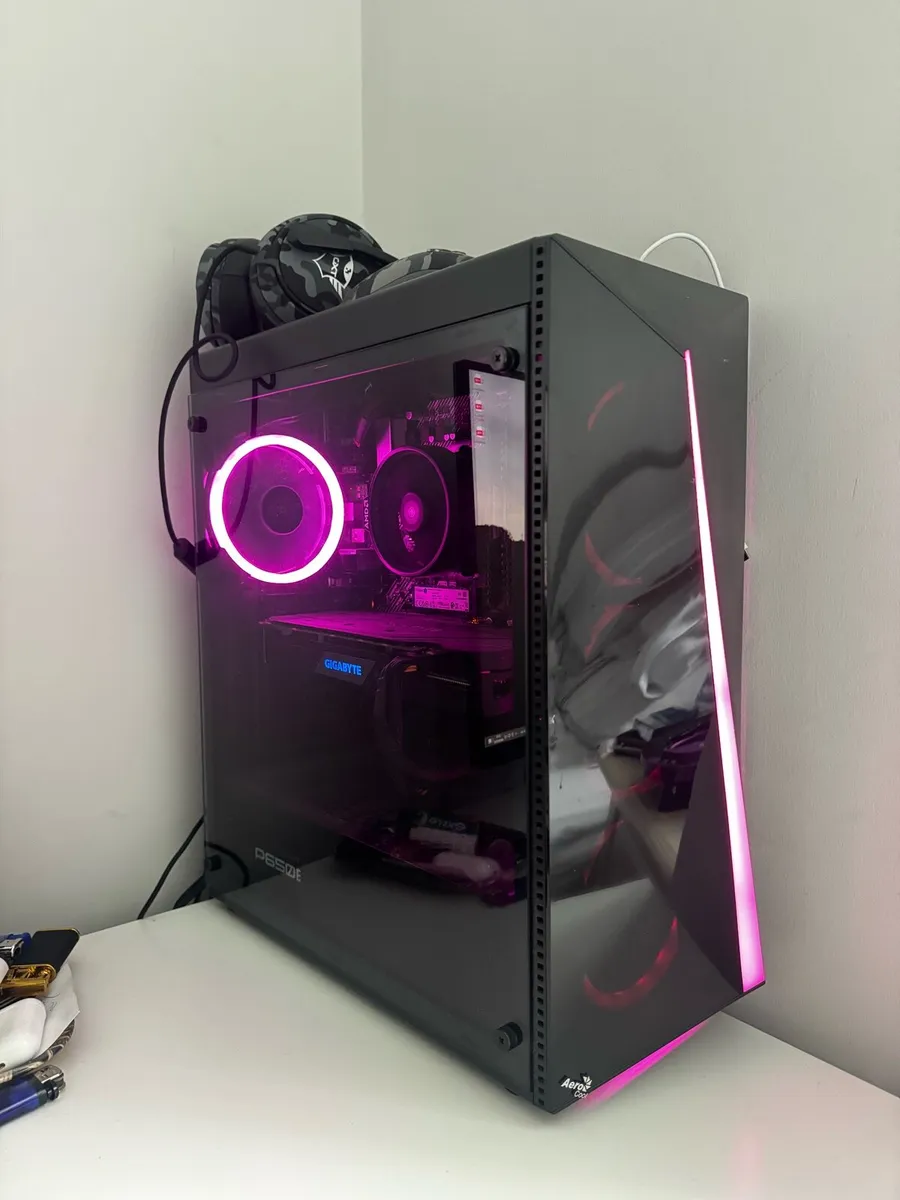 Gaming Setup - Image 2