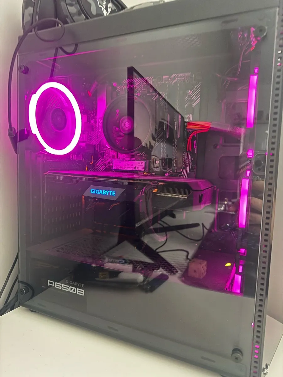 Gaming Setup - Image 3