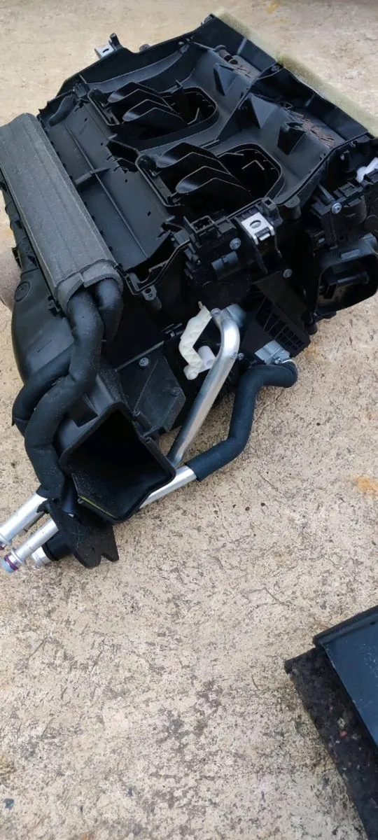 BMW E92 ENGINE N47 2008 - Image 3