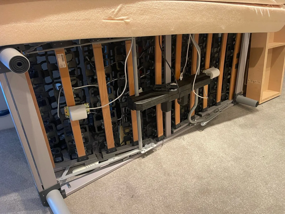 Electrically Controlled Orthopaedic SuperKing Bed - Image 3