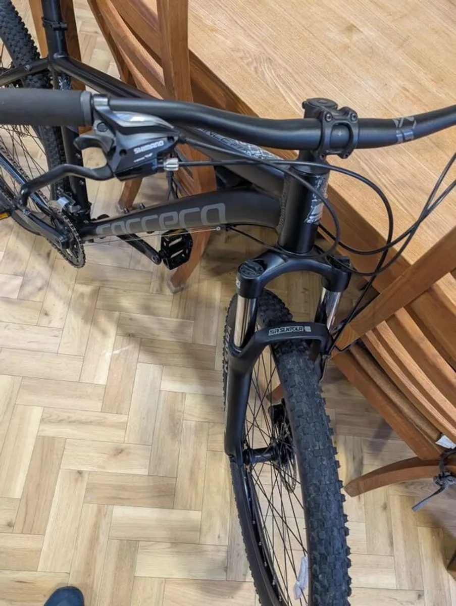 Mountain Bike, Carrera, MTB, Vengeance. - Image 3