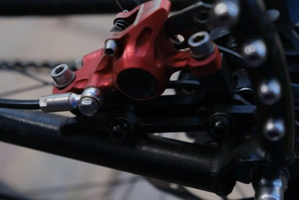 Jones Plus Lwb - Image 4