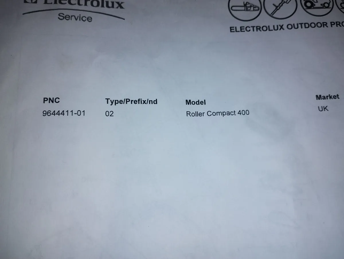 Flymo electric lawnmower with roller - Image 3