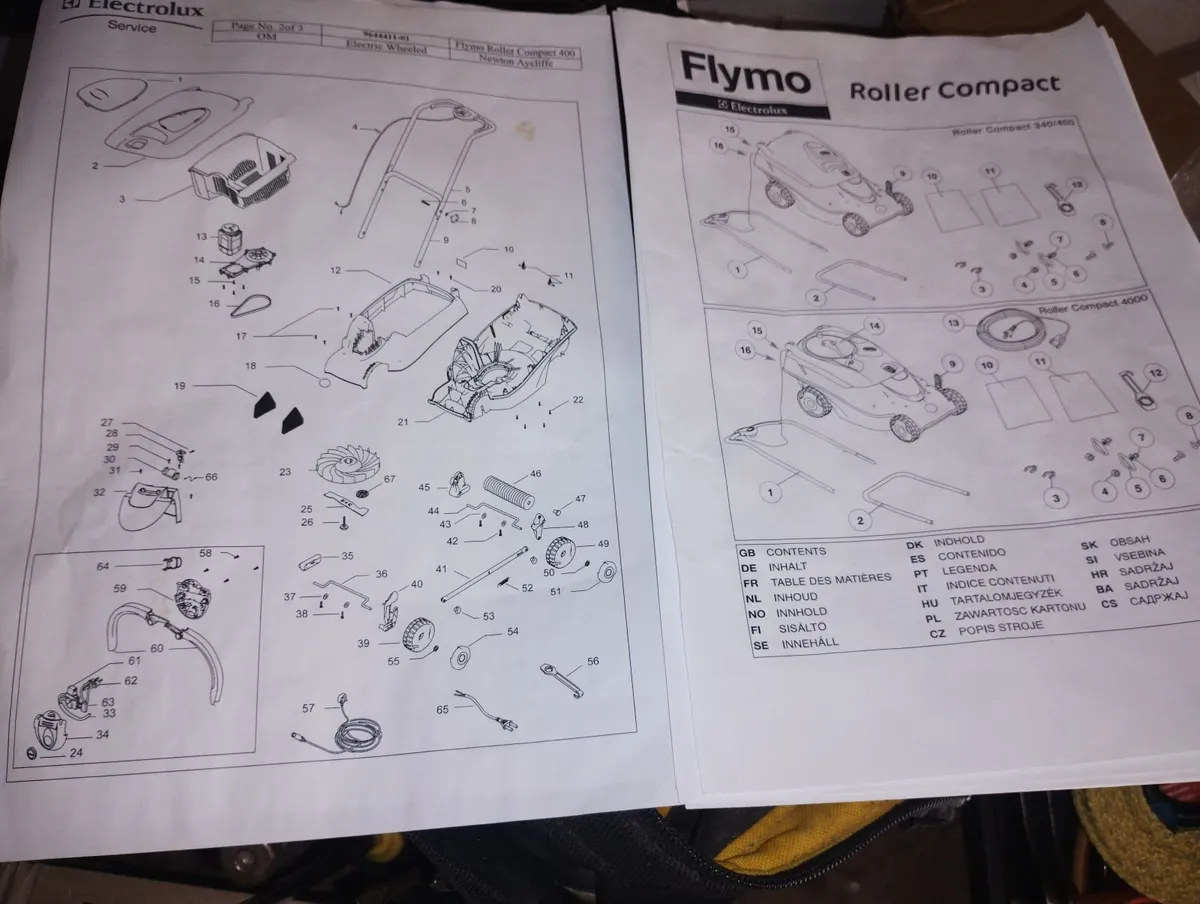 Flymo electric lawnmower with roller - Image 4