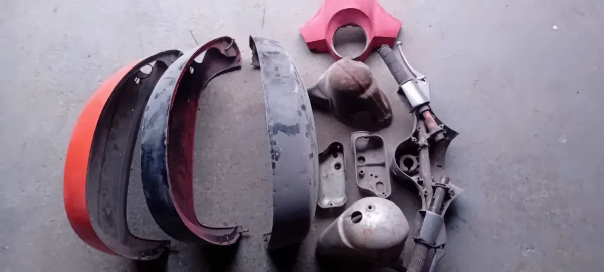 Vespa spares - Image 2