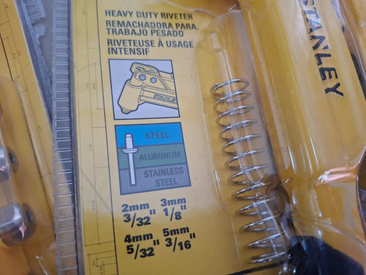Stanley 6-MR100 Fixed Head Riveter - Image 2