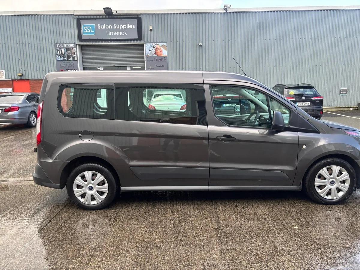 Ford Transit Connect - Image 4