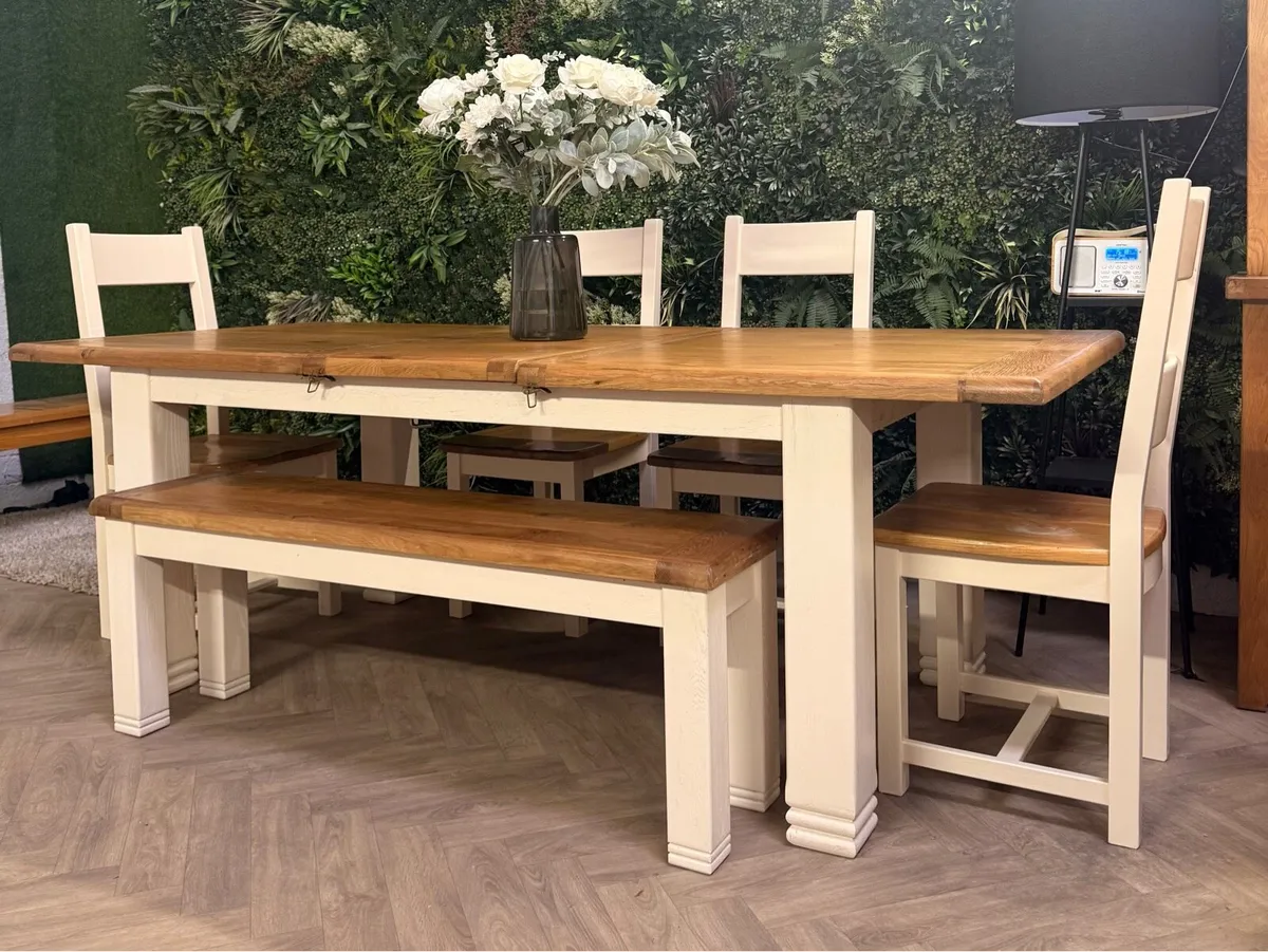 Large extending oak kitchen table,4 chairs & bench - Image 3