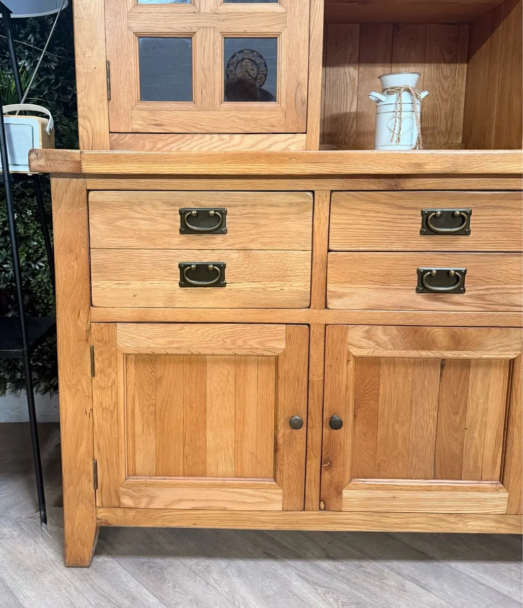 Large solid oak dresser - Image 4