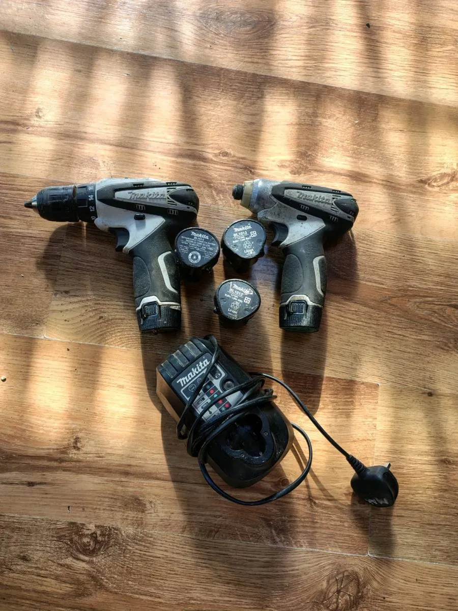 Makita 10.8v set - Image 1