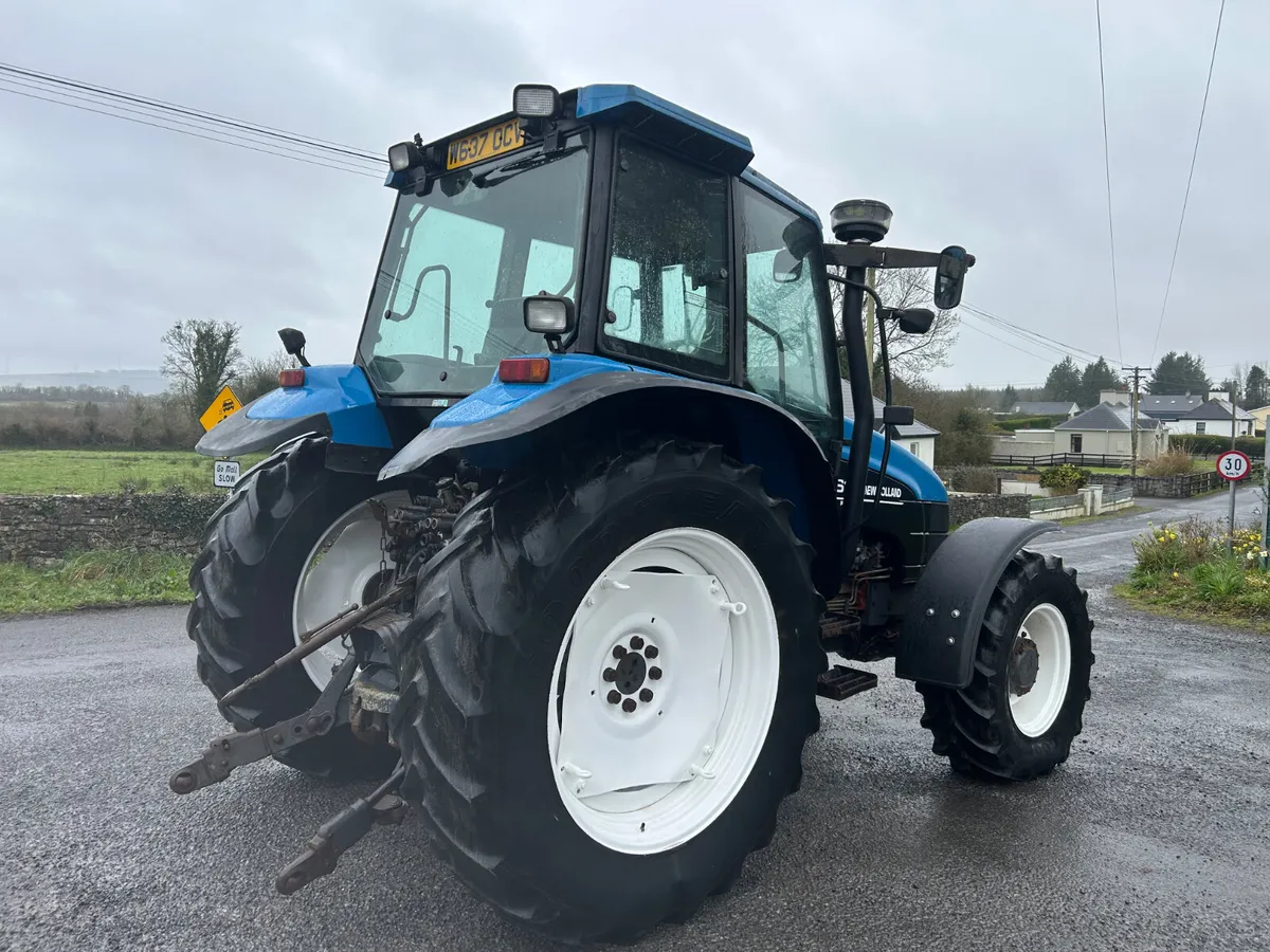 2000 New Holland TS115 - Image 3