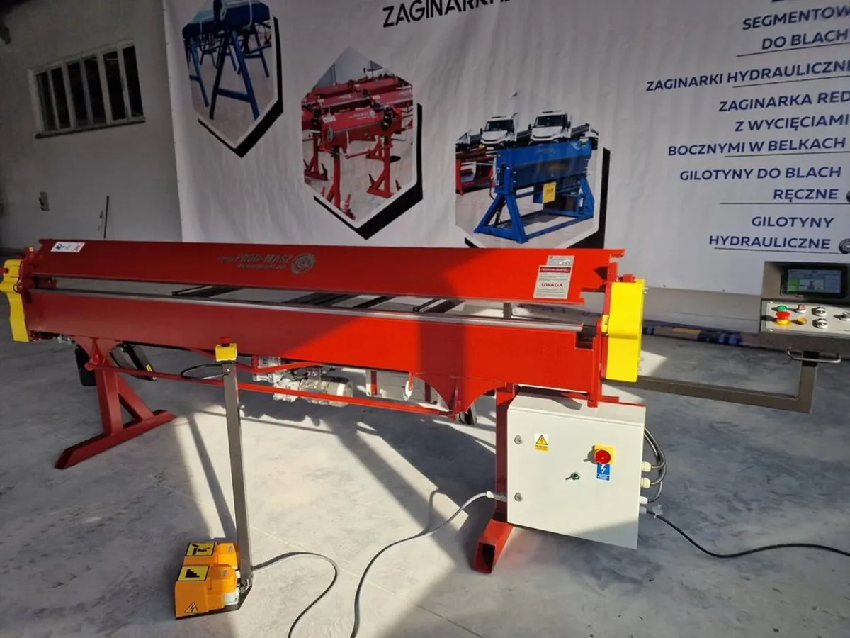 electric sheet metal folder RED-3200/1mm with foot - Image 1