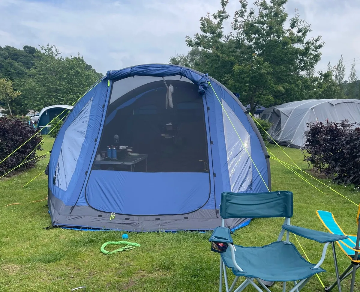 Regatta Kolima 5-person tent - excellent condition - Image 4