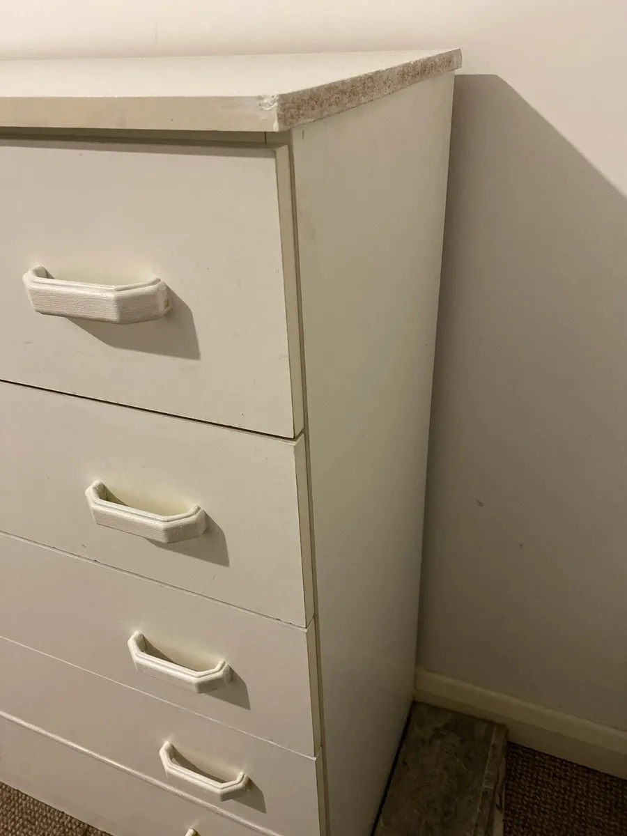 Free drawers - Image 2