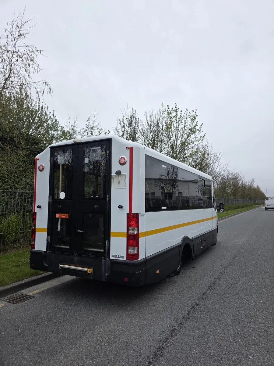 2015 iveco new shape wheelchair bus - Image 3