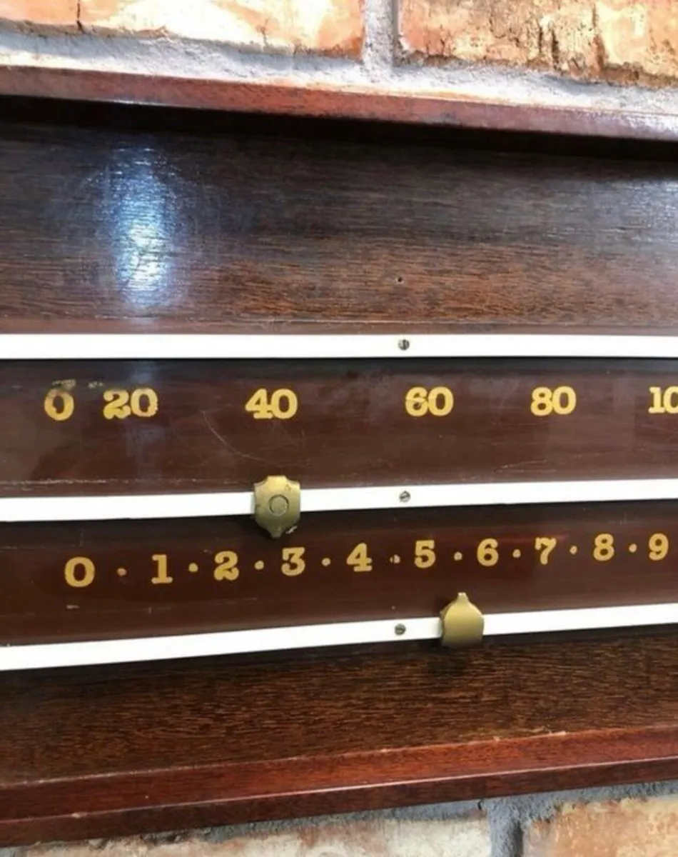 Vintage Snooker Scoreboard - Image 2
