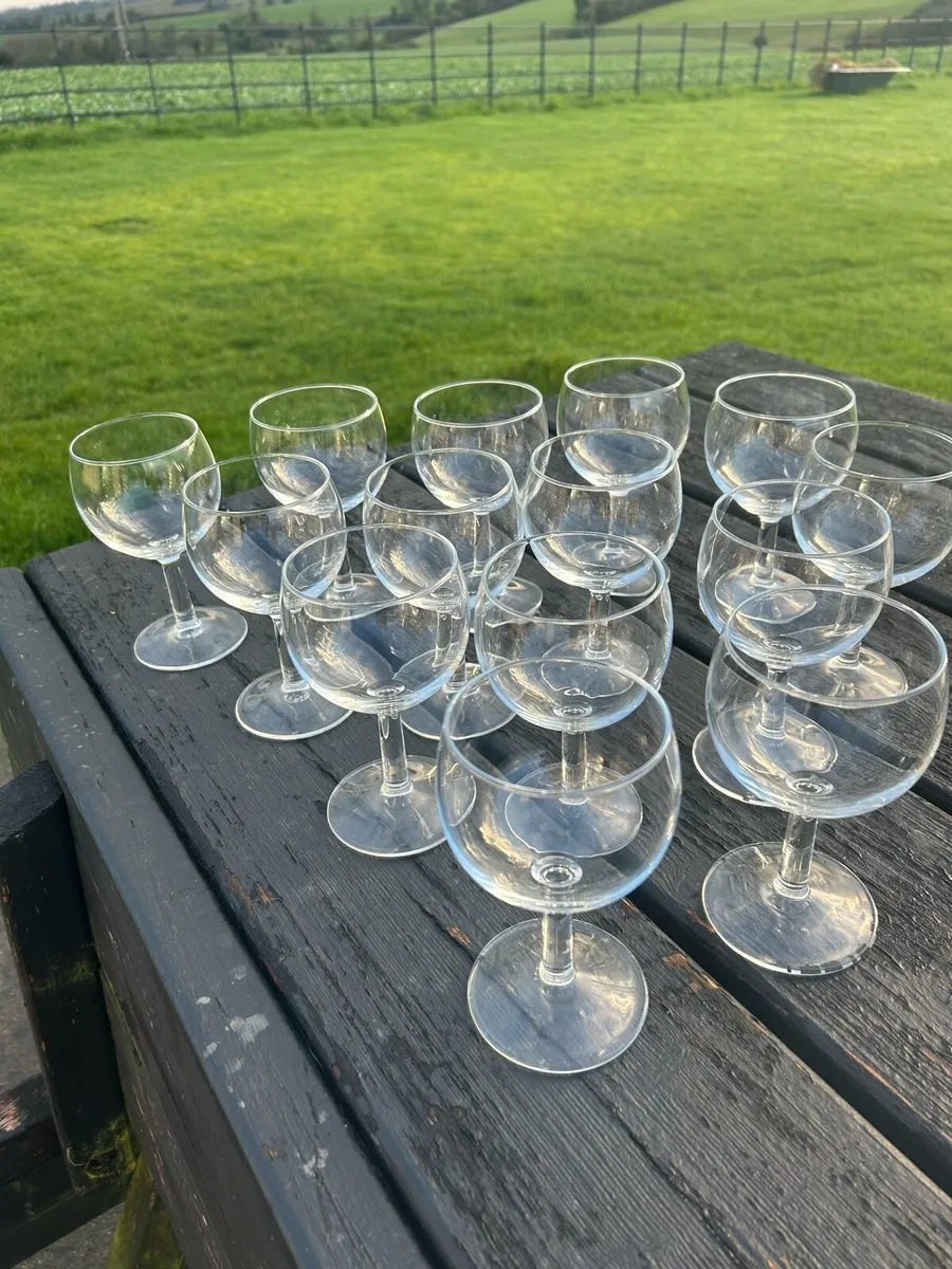 Wine glasses - Image 1