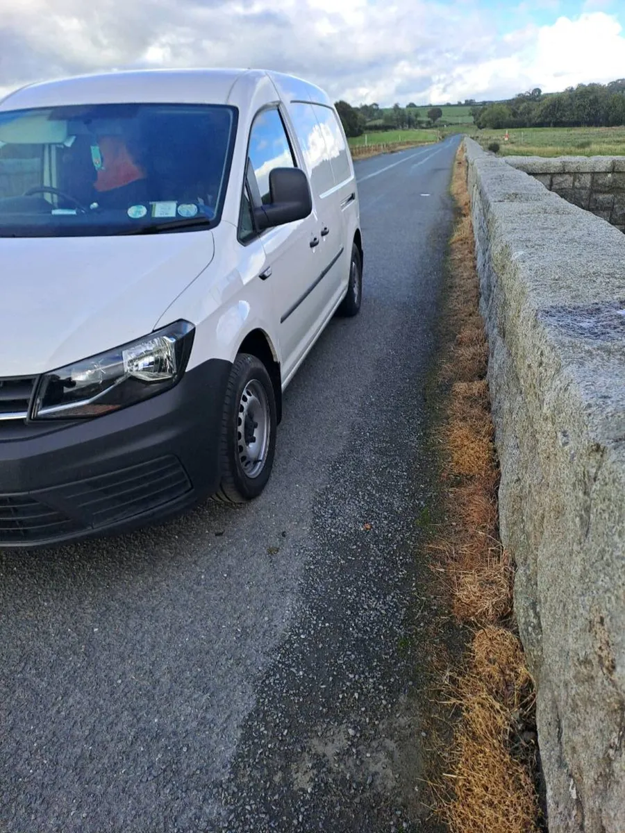 VW caddy maxi - Image 4