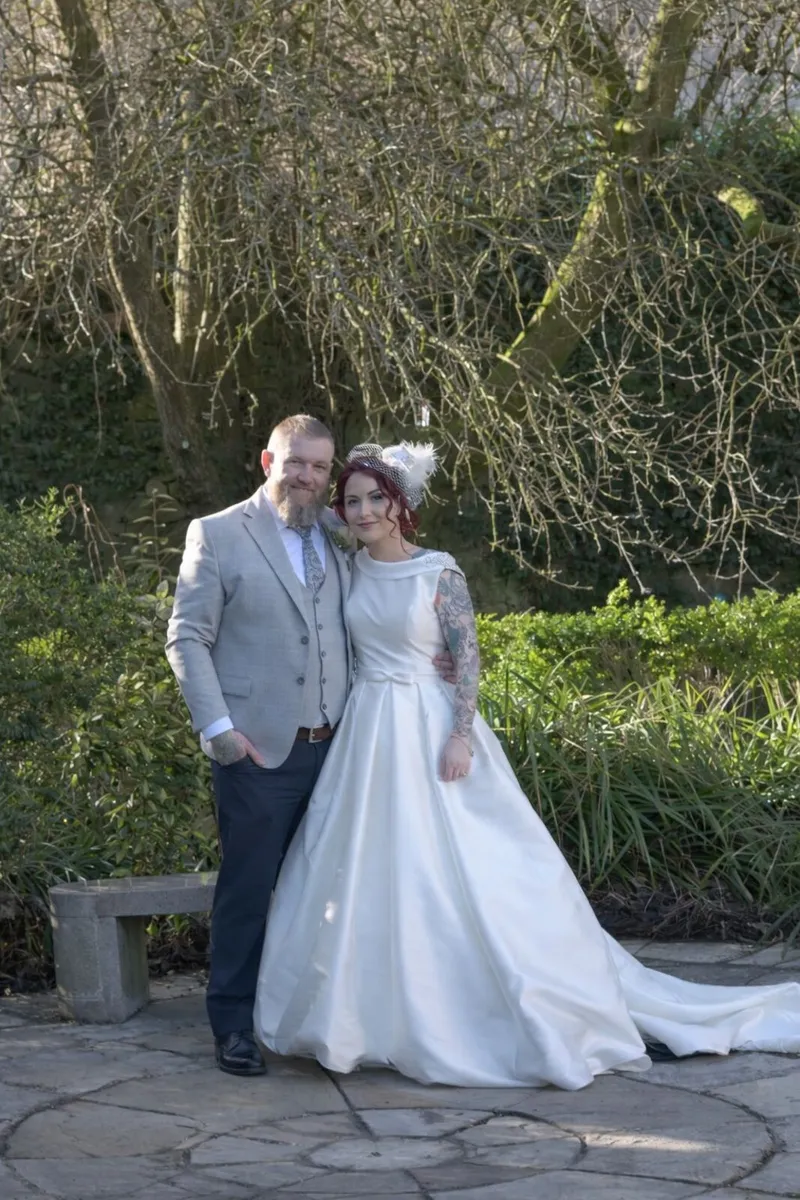 Wedding dress - Image 3